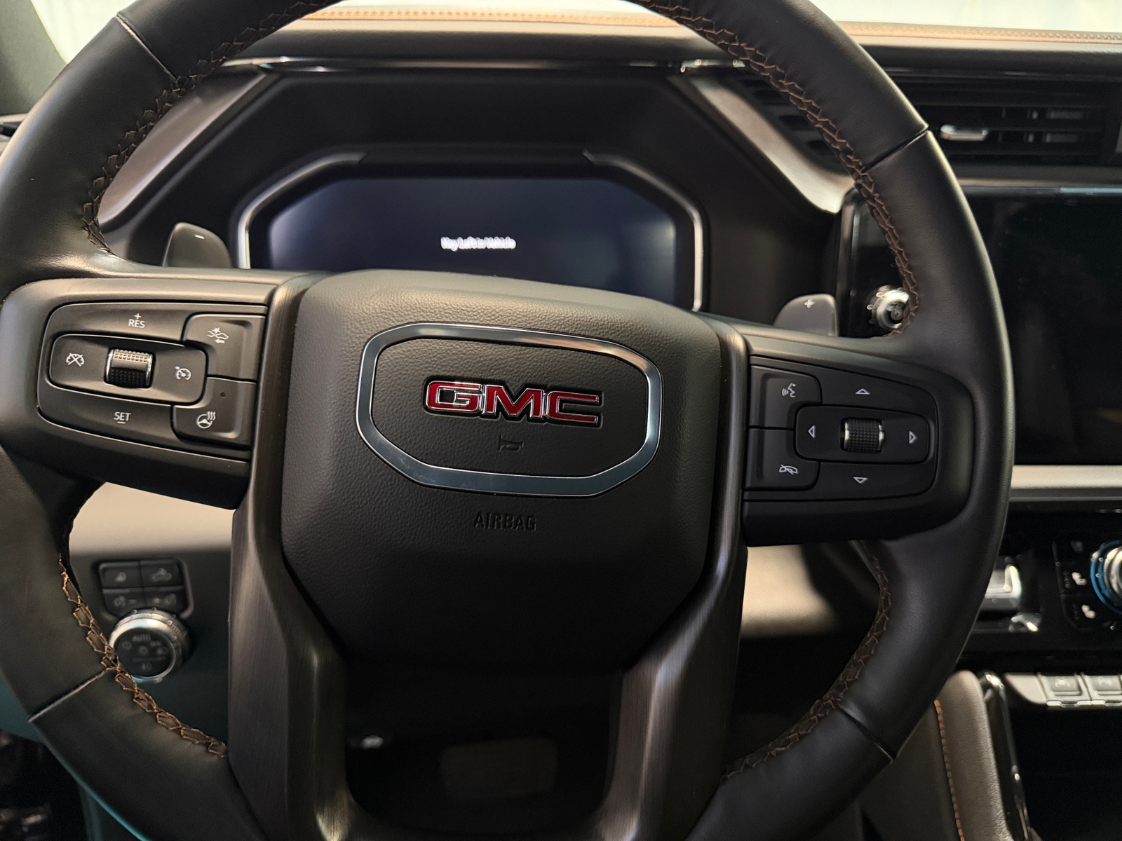 Thumbnail: 2026 GMC Sierra 1500 - 4
