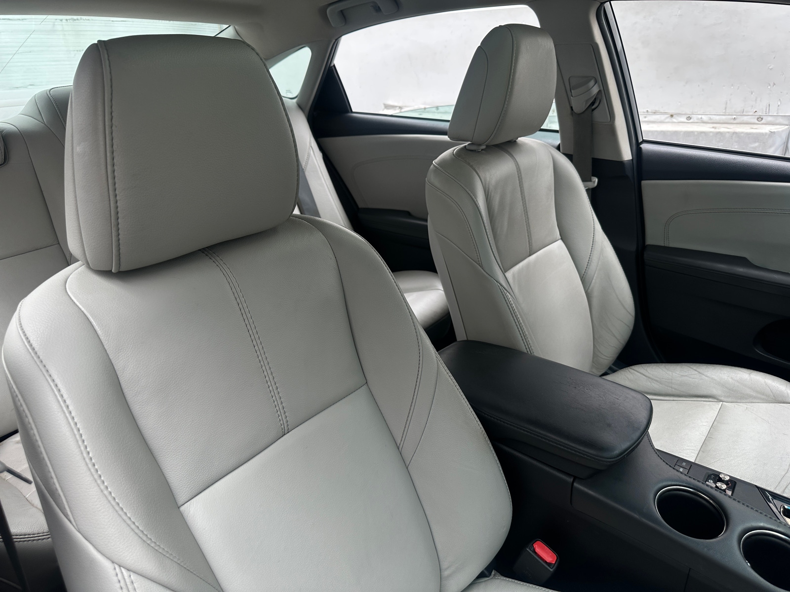 Thumbnail: 2016 Toyota Avalon - 2