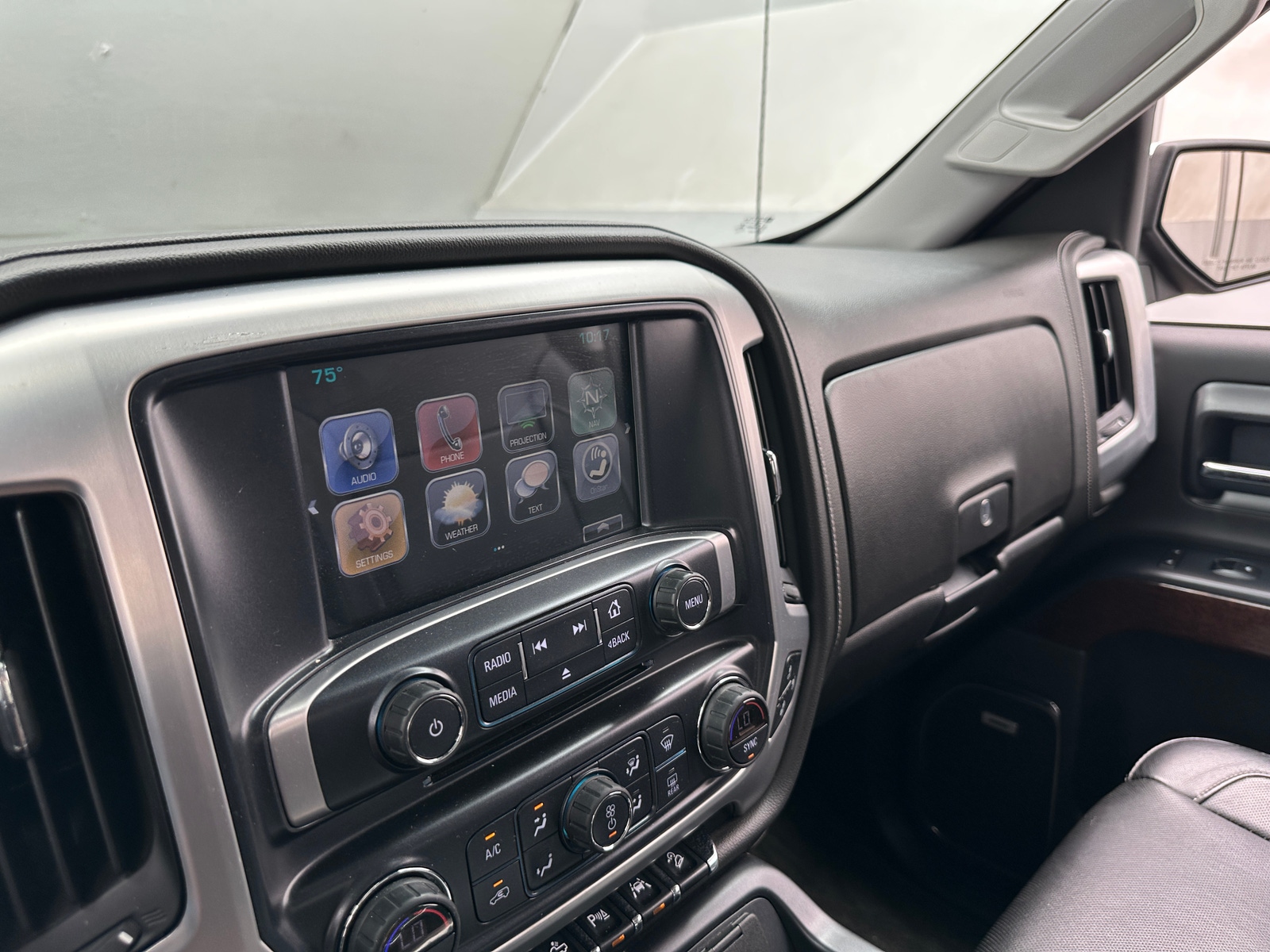Thumbnail: 2017 GMC Sierra 1500 - 3