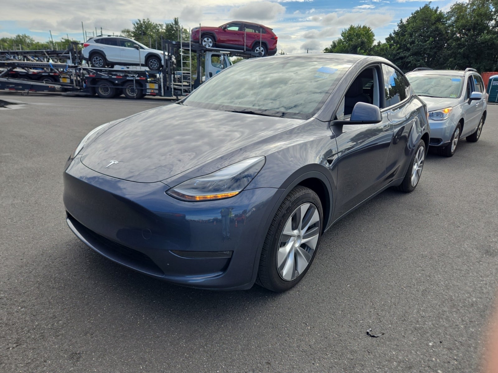 2023 Tesla Model Y Long Range