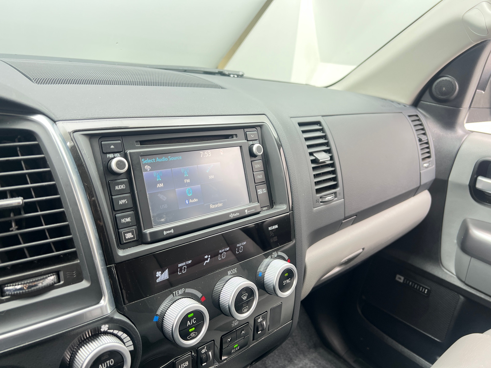 Thumbnail: 2018 Toyota Sequoia - 4