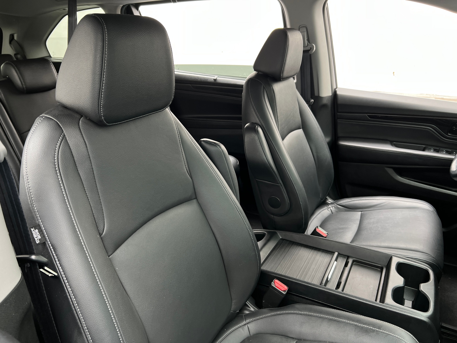 Thumbnail: 2022 Honda Odyssey - 2