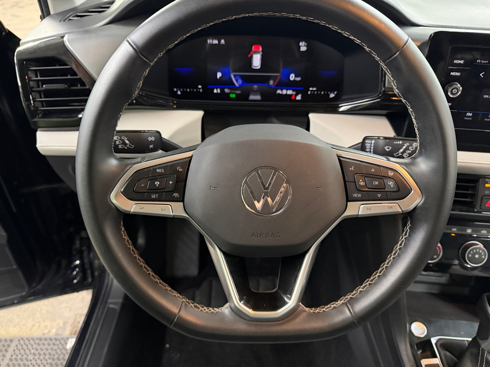 Thumbnail: 2025 Volkswagen Taos - 5