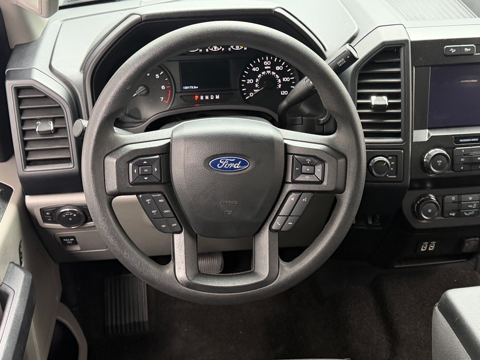 Thumbnail: 2020 Ford Econoline - 5