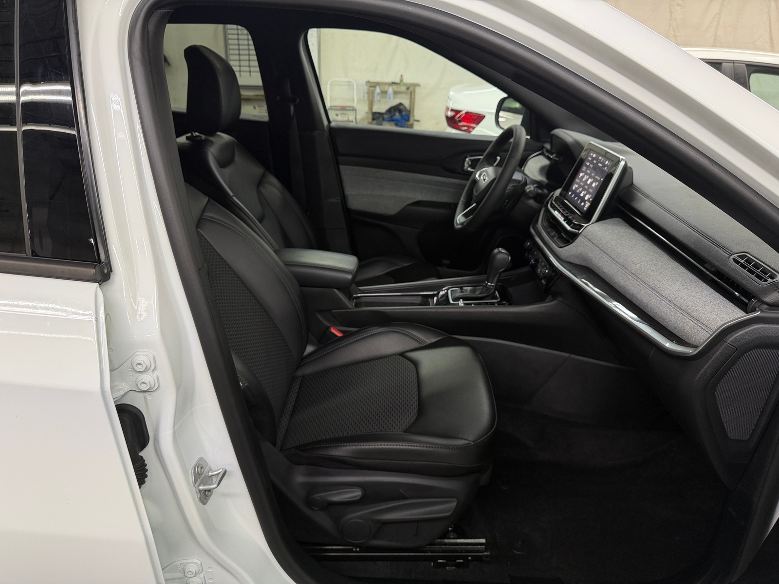Thumbnail: 2026 Jeep Compass - 2