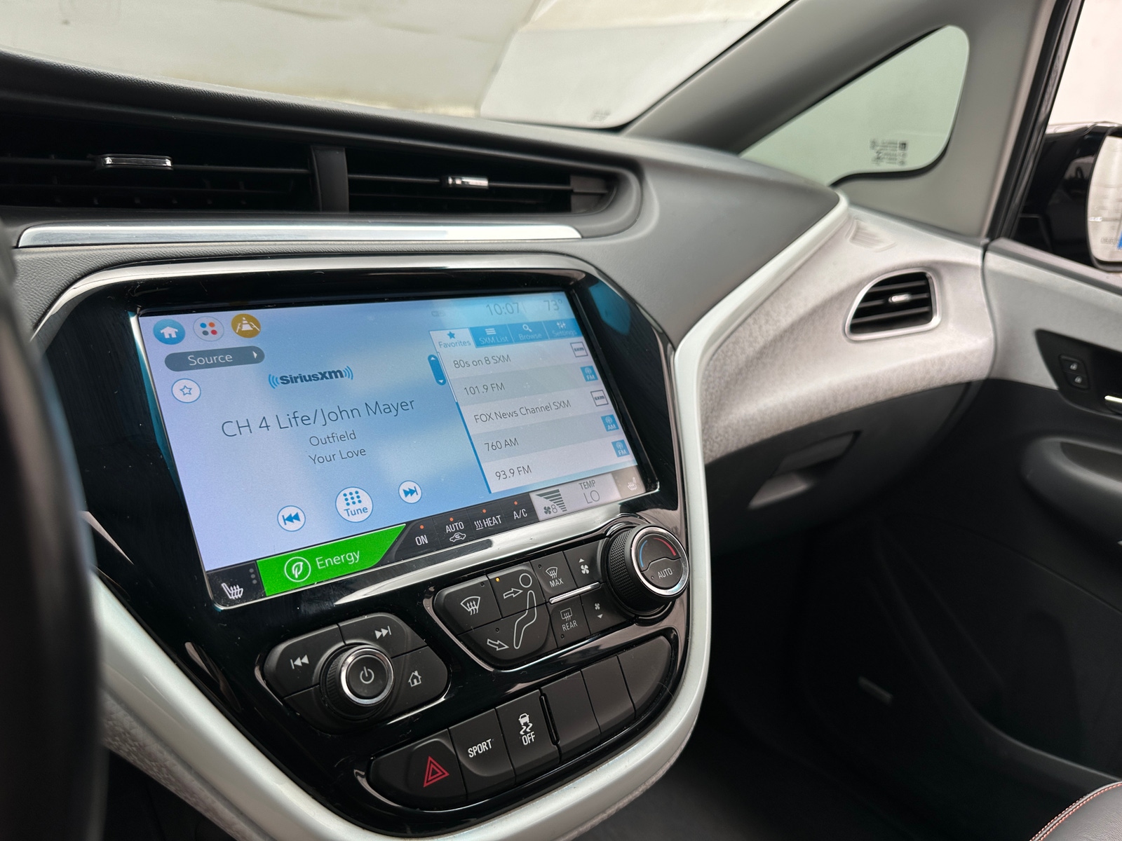 Thumbnail: 2020 Chevrolet Bolt EV - 3