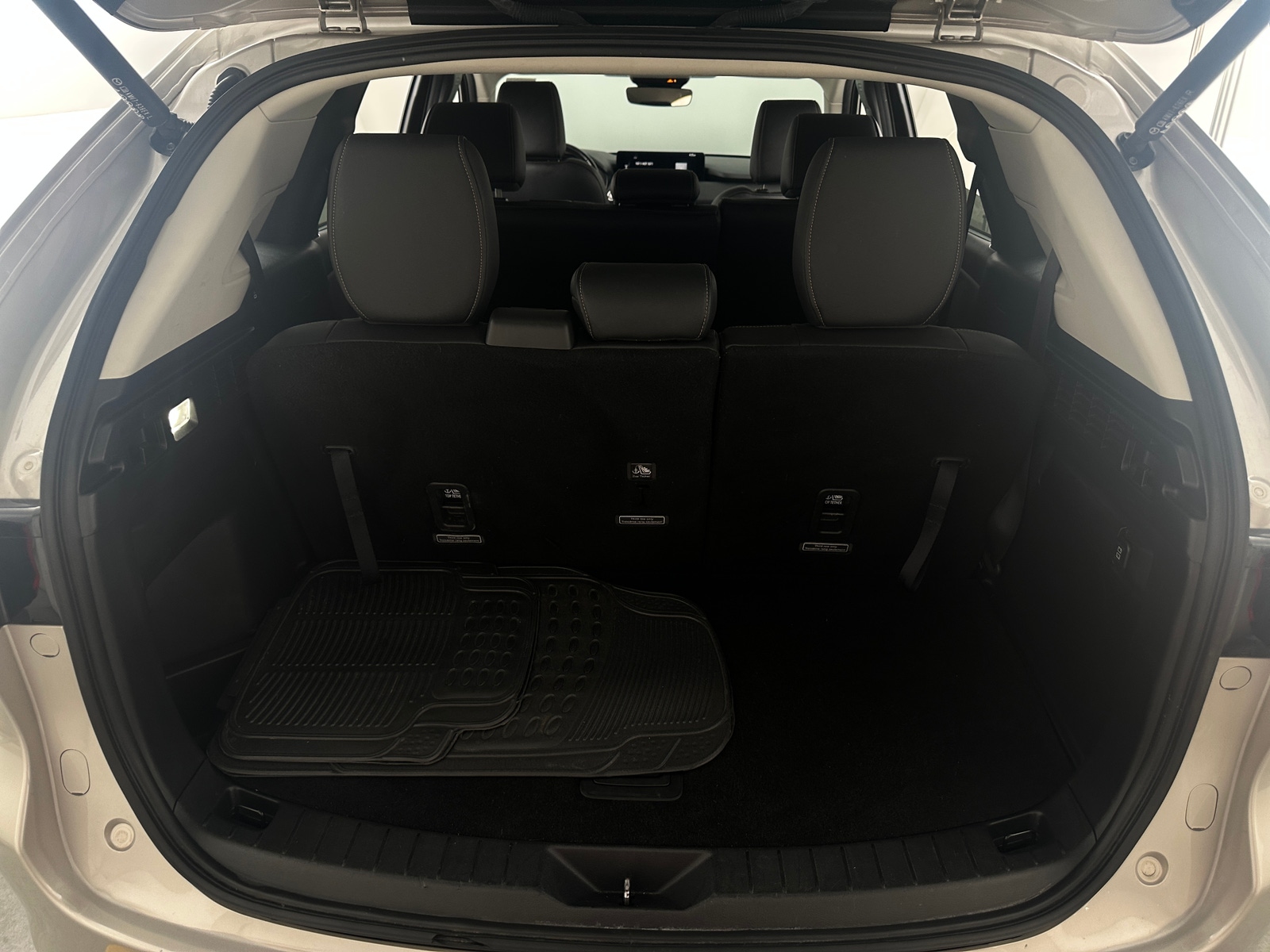 Thumbnail: 2025 Mazda CX-90 - 6