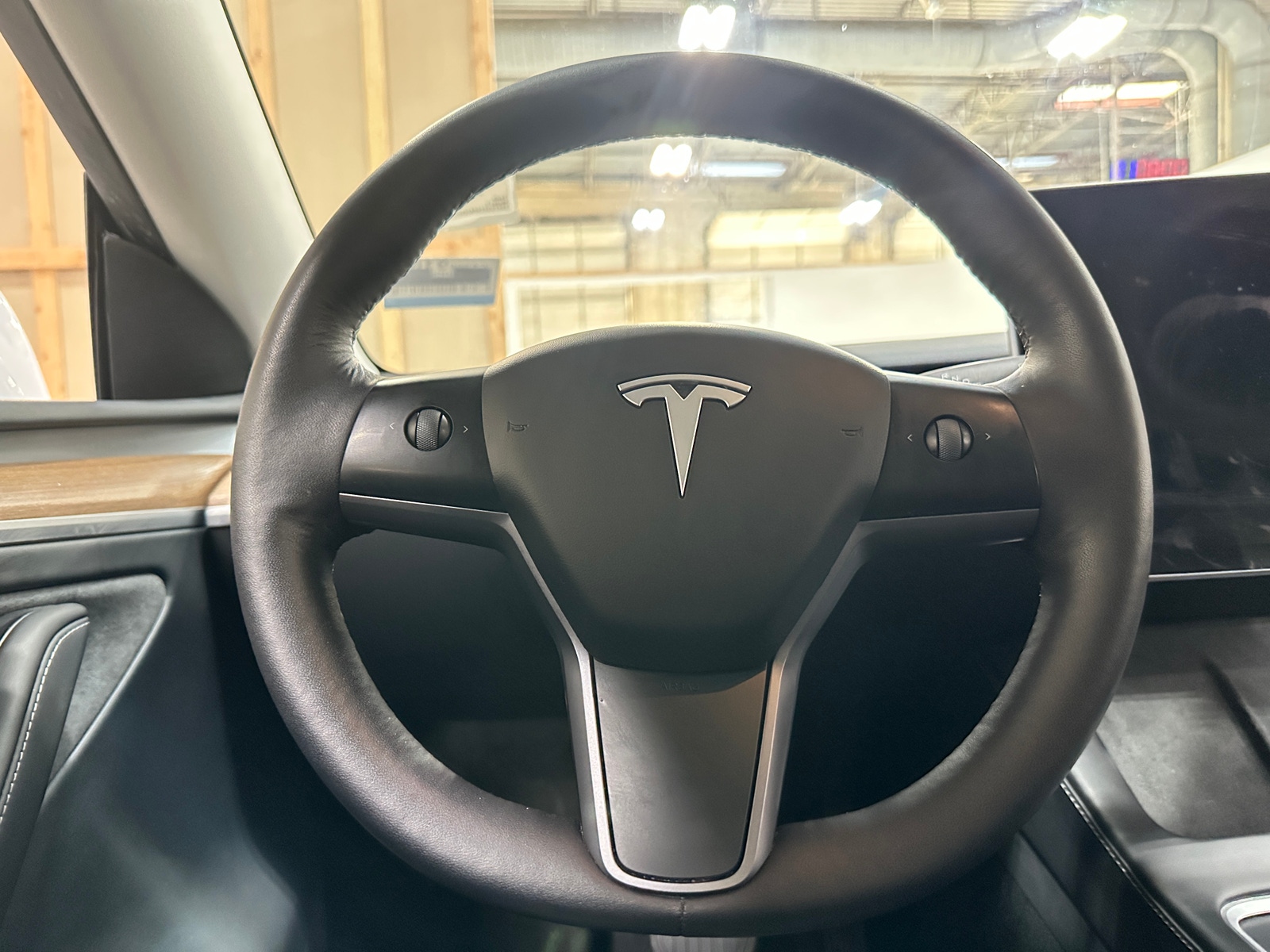 Thumbnail: 2023 Tesla Model Y - 4