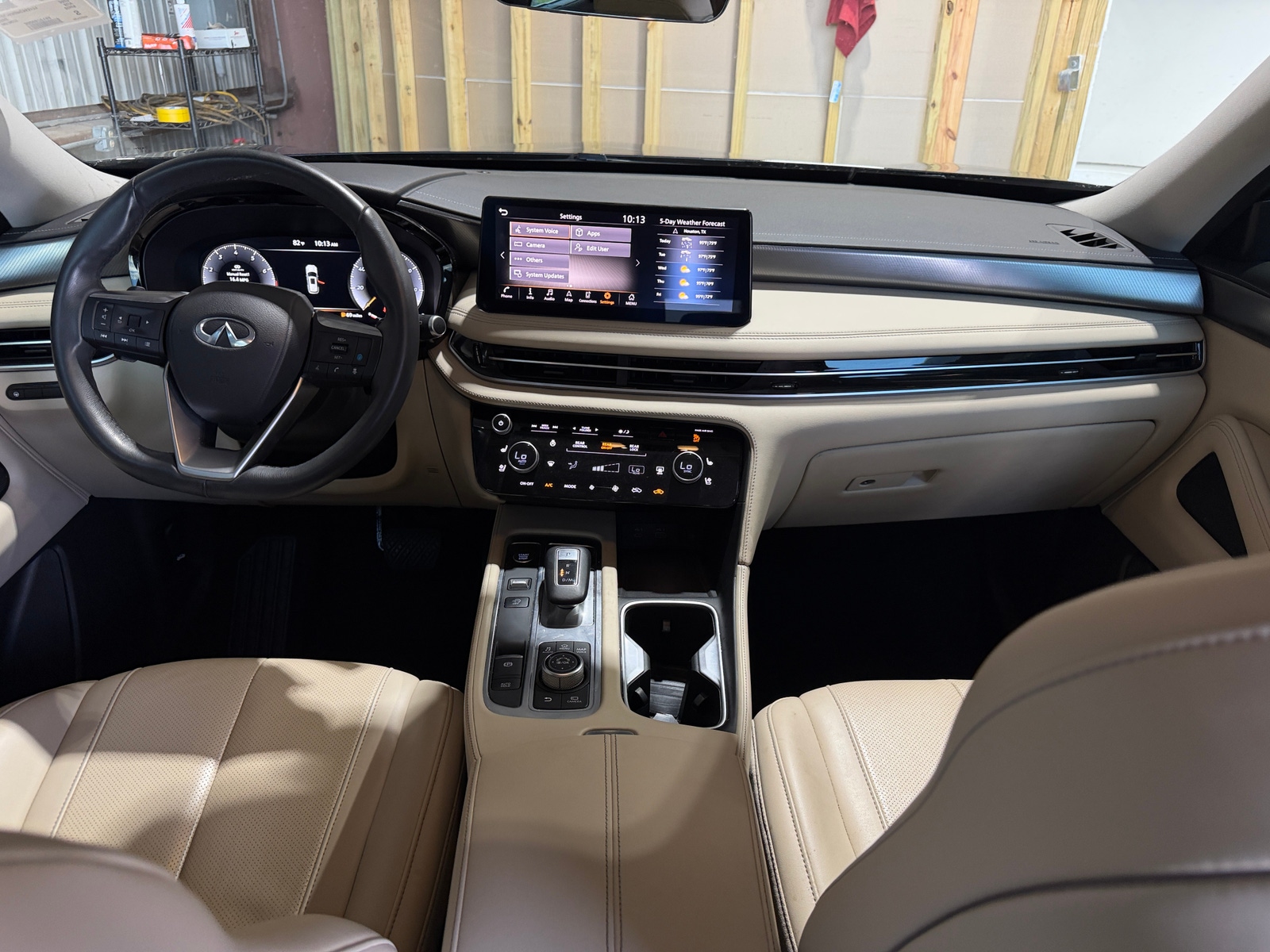 Thumbnail: 2023 INFINITI QX60 - 2