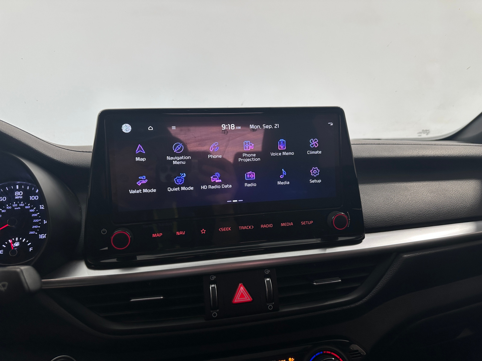 Thumbnail: 2023 Kia Forte - 3