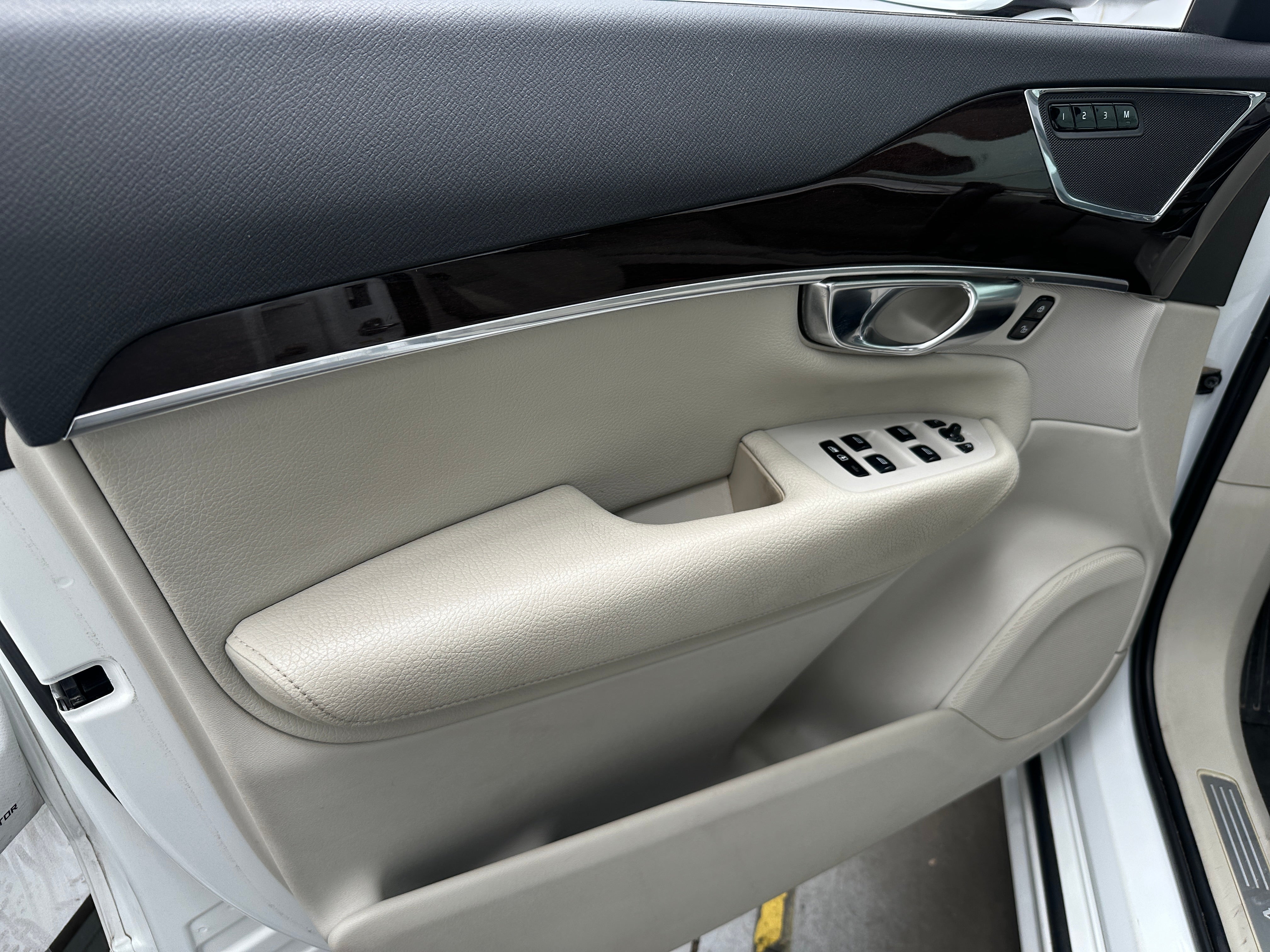 2019 Volvo XC90