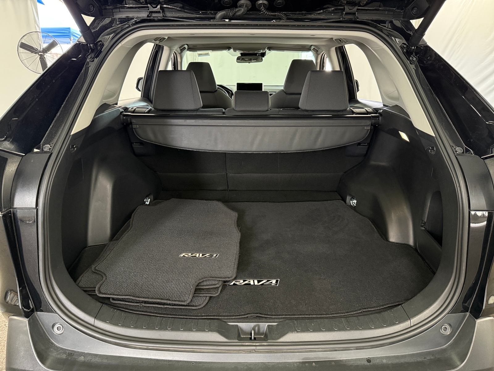 Thumbnail: 2025 Toyota RAV4 - 7