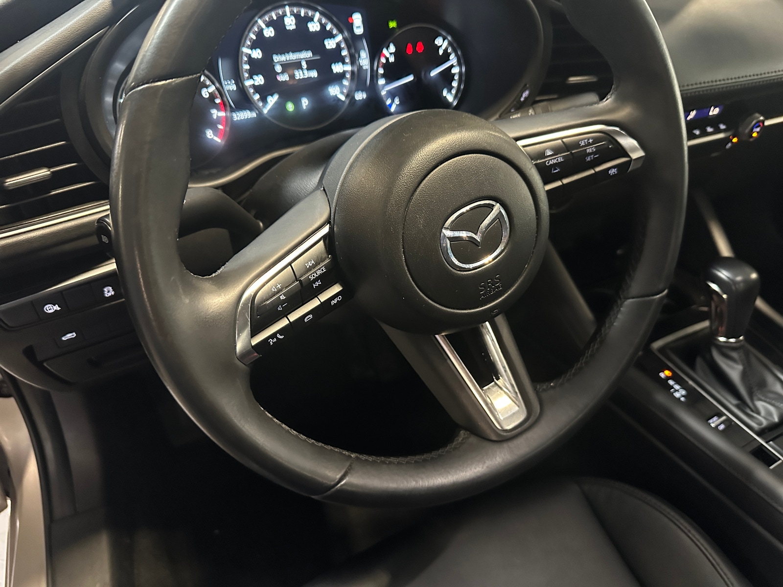 Thumbnail: 2025 Mazda Mazda3 - 4