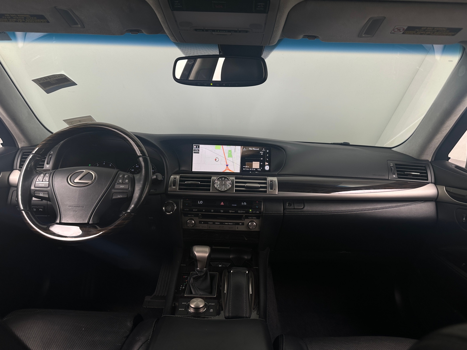 Thumbnail: 2017 Lexus LS - 3