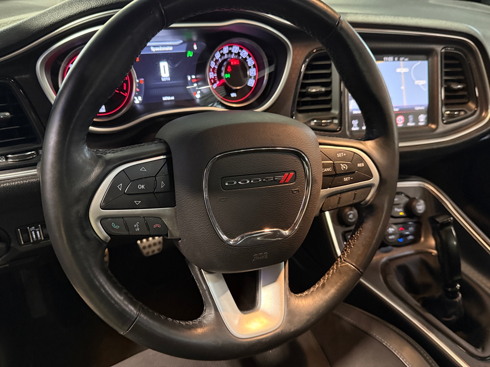 Thumbnail: 2015 Dodge Challenger - 3
