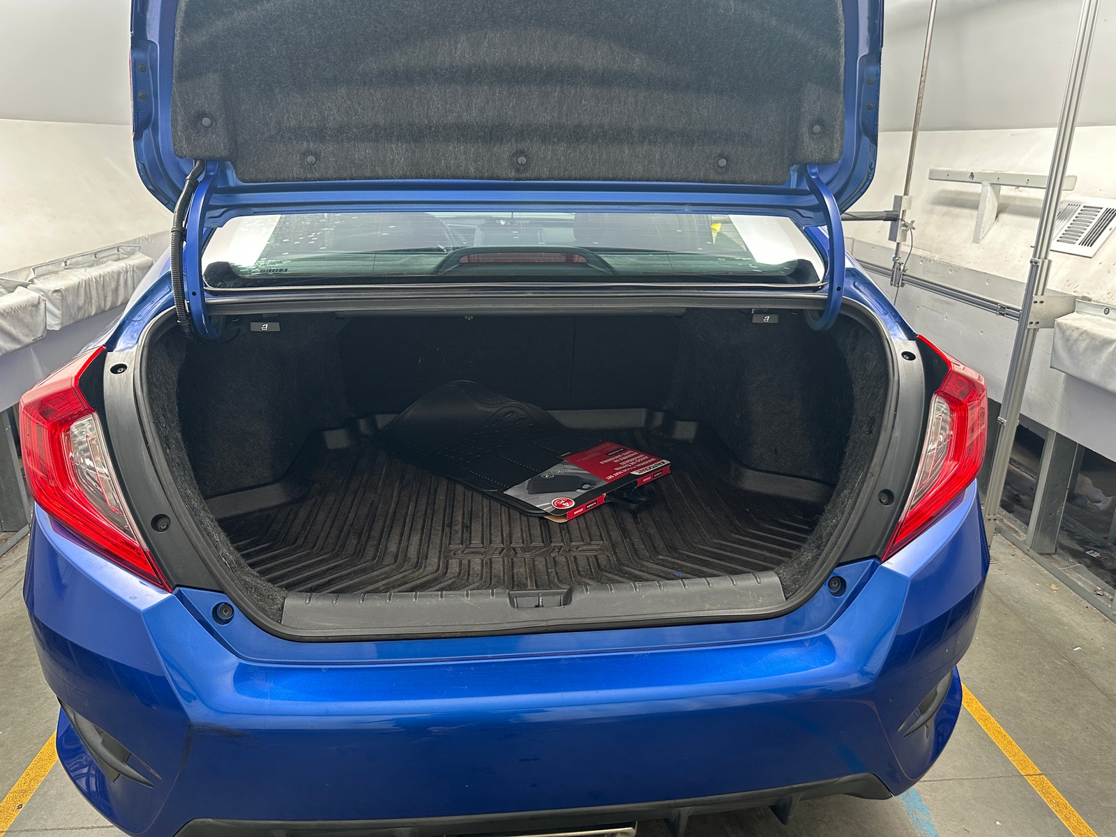 Thumbnail: 2019 Honda Civic - 7