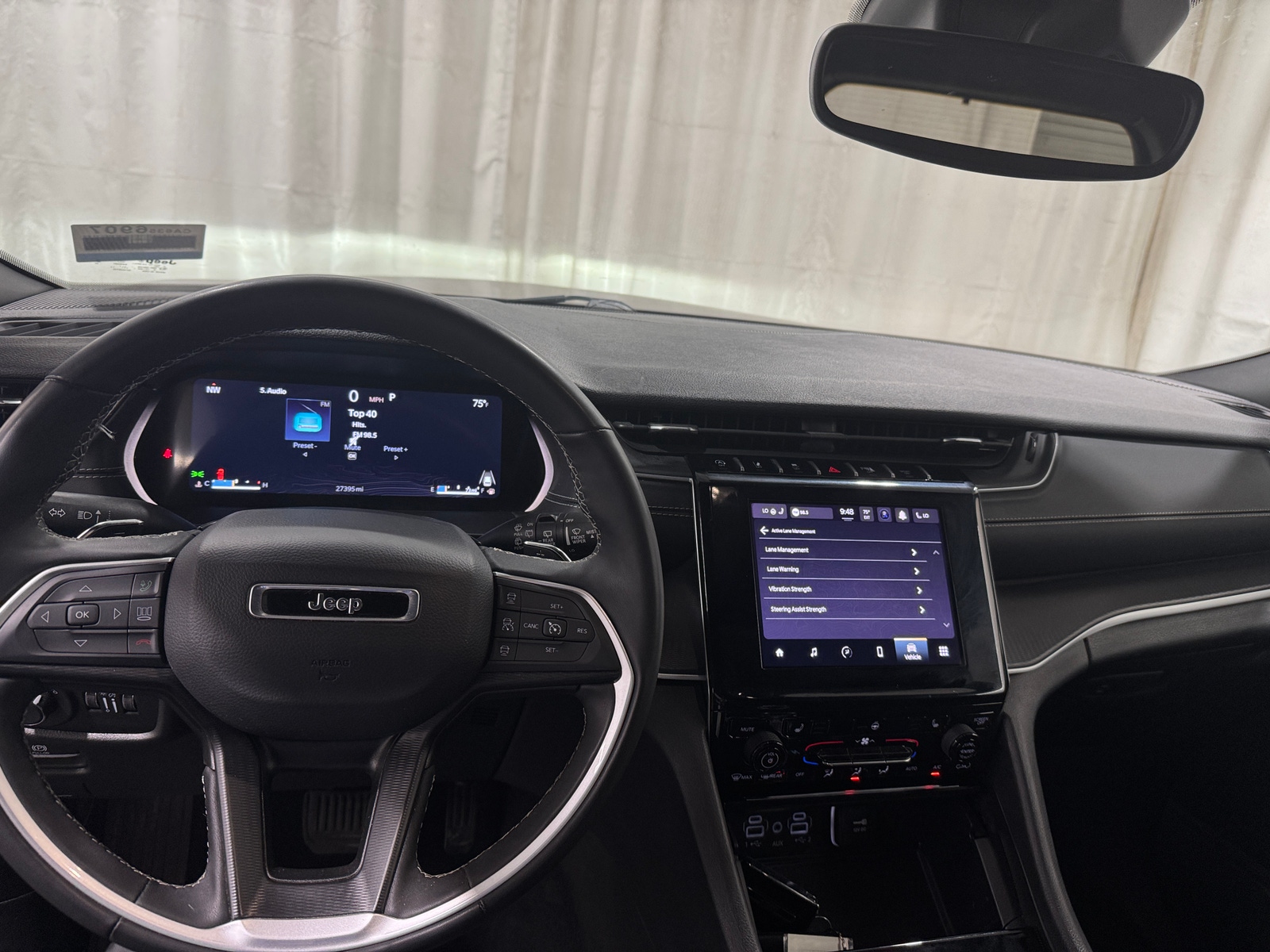 Thumbnail: 2024 Jeep Grand Cherokee - 3
