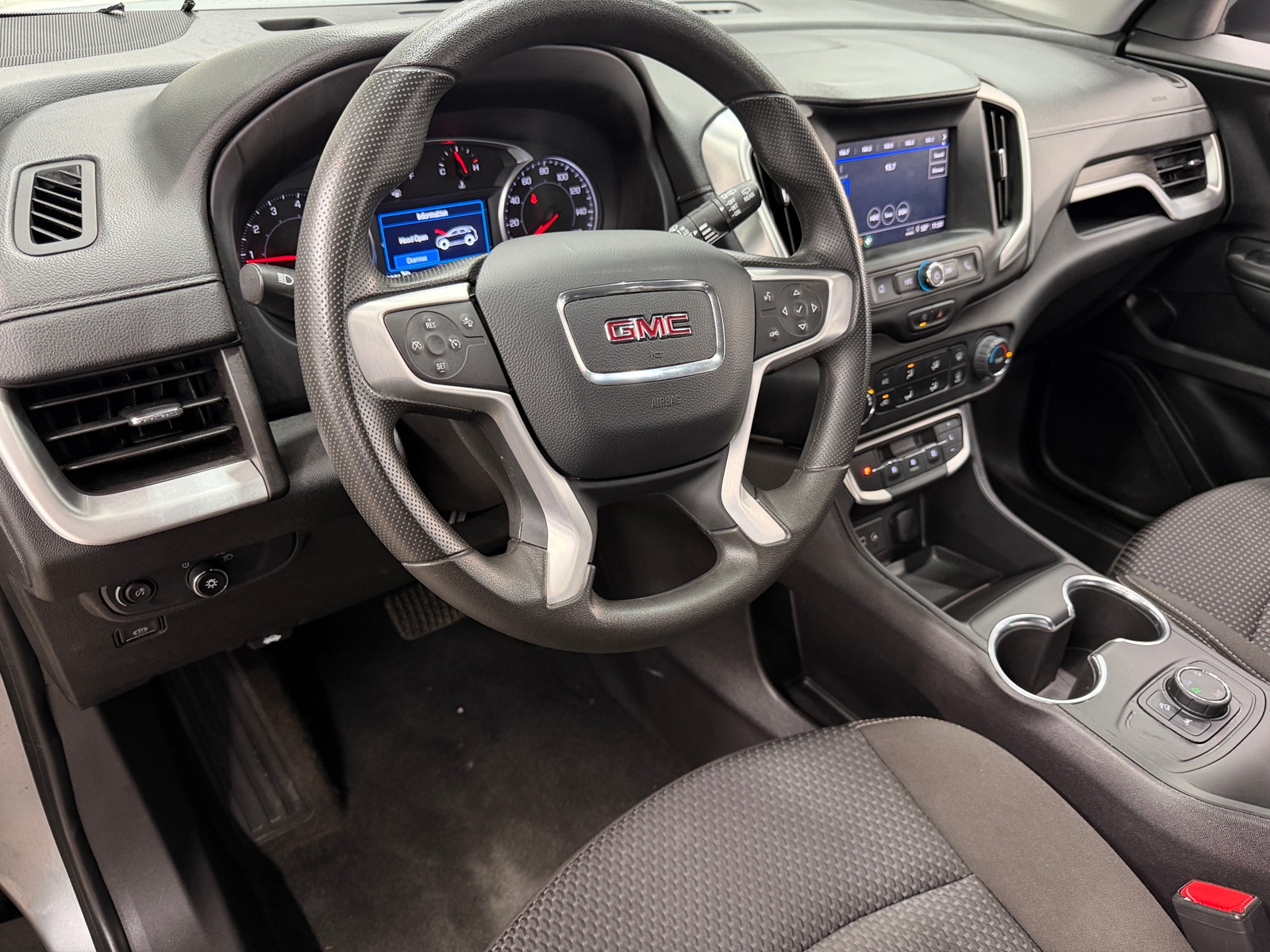 Thumbnail: 2024 GMC Terrain - 3