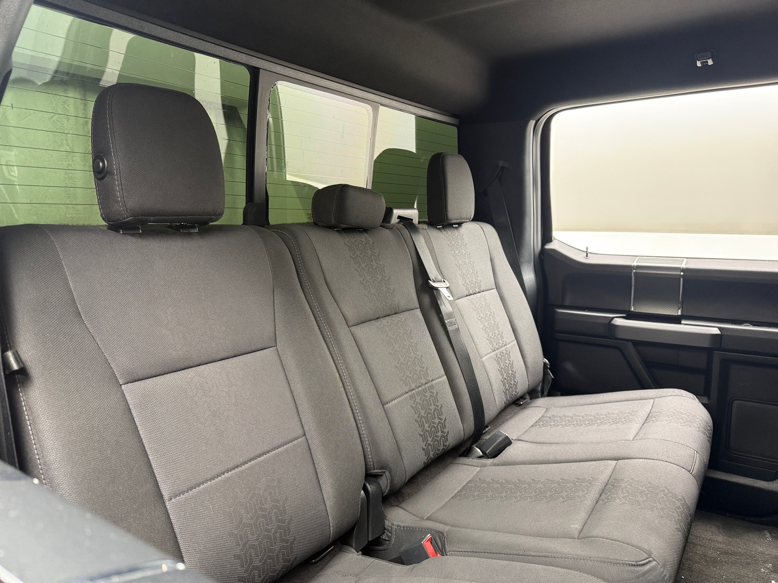Thumbnail: 2019 Ford Econoline - 6