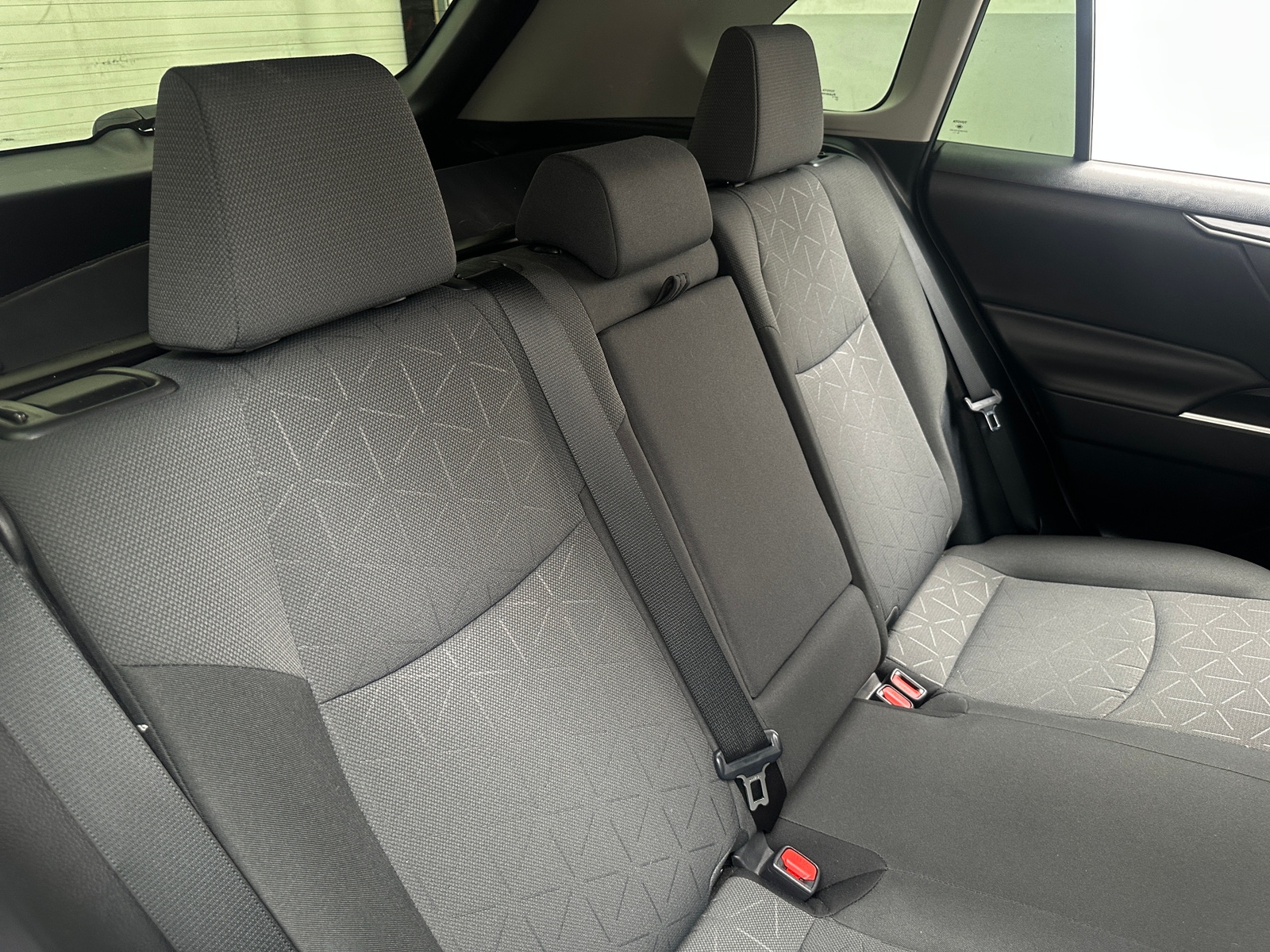 Thumbnail: 2019 Toyota RAV4 - 6