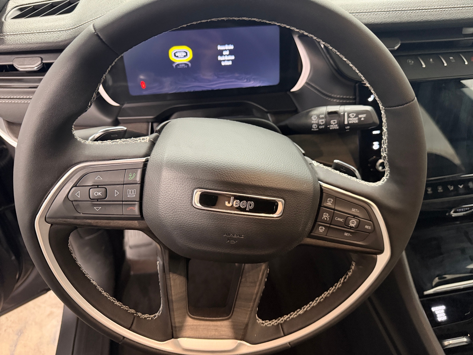 Thumbnail: 2026 Jeep Grand Cherokee - 4