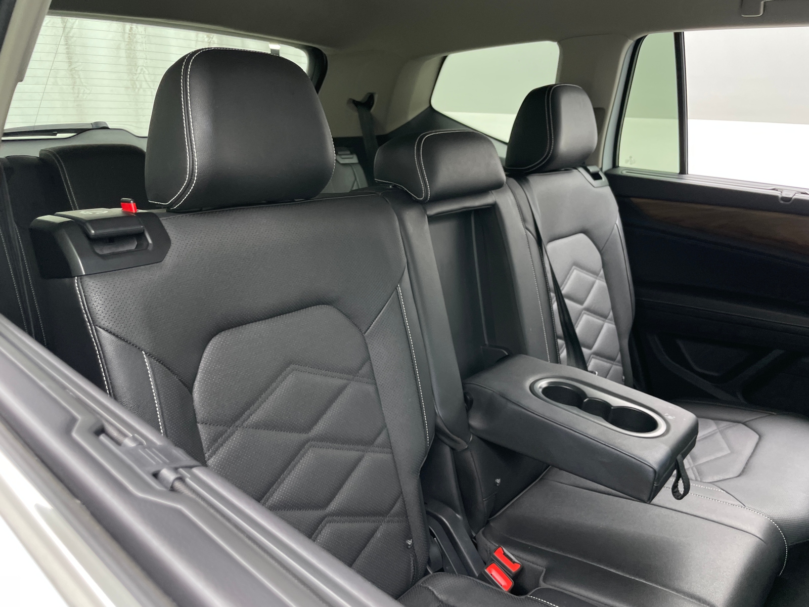 Thumbnail: 2026 Volkswagen Atlas - 5