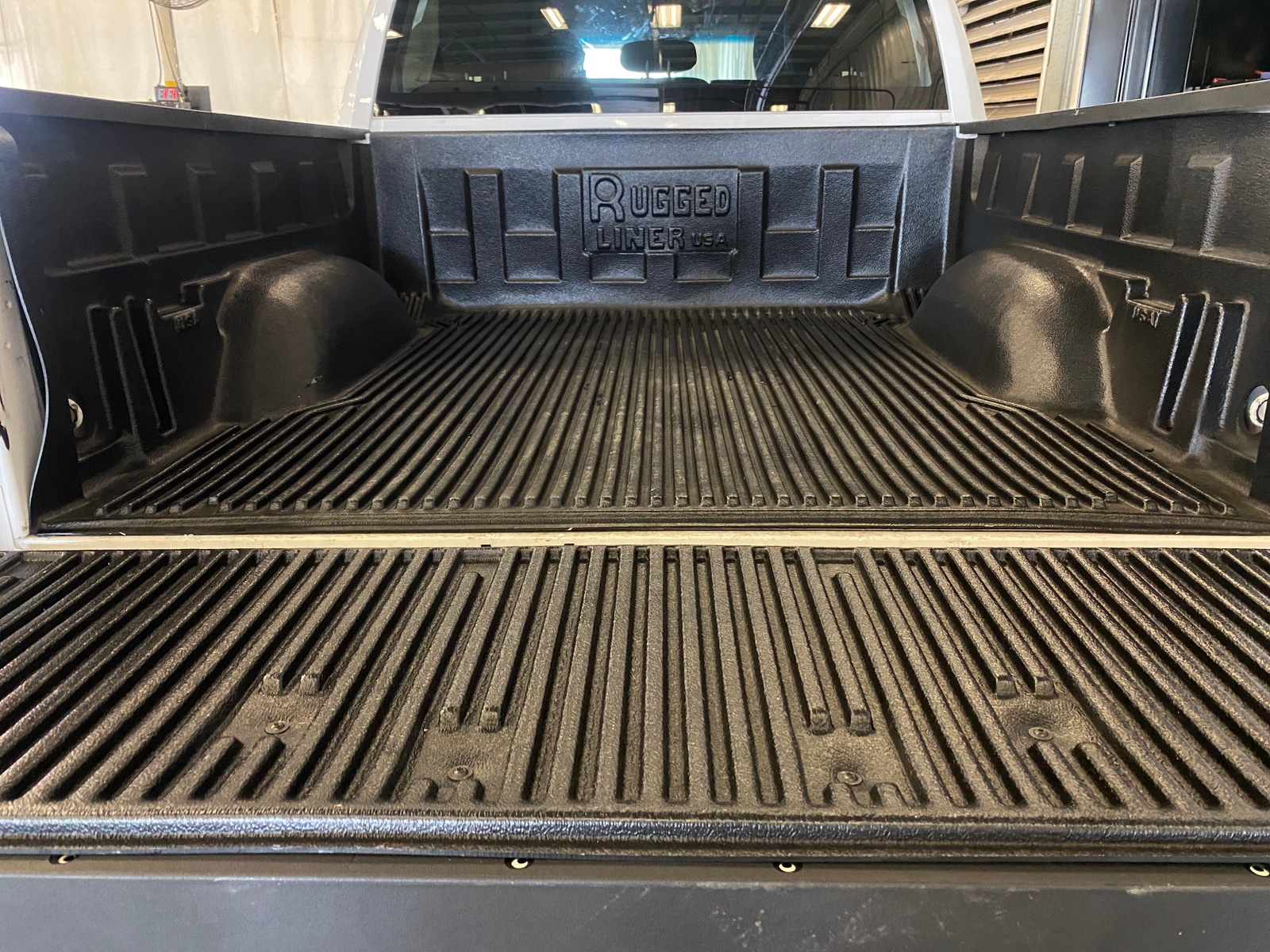 Thumbnail: 2019 RAM 1500 Classic - 7