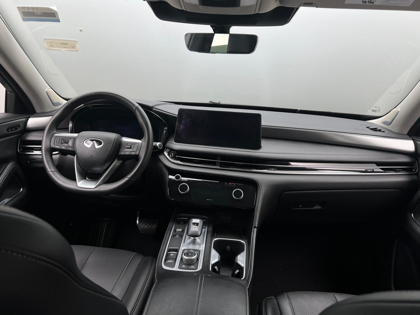 Thumbnail: 2026 INFINITI QX60 - 2