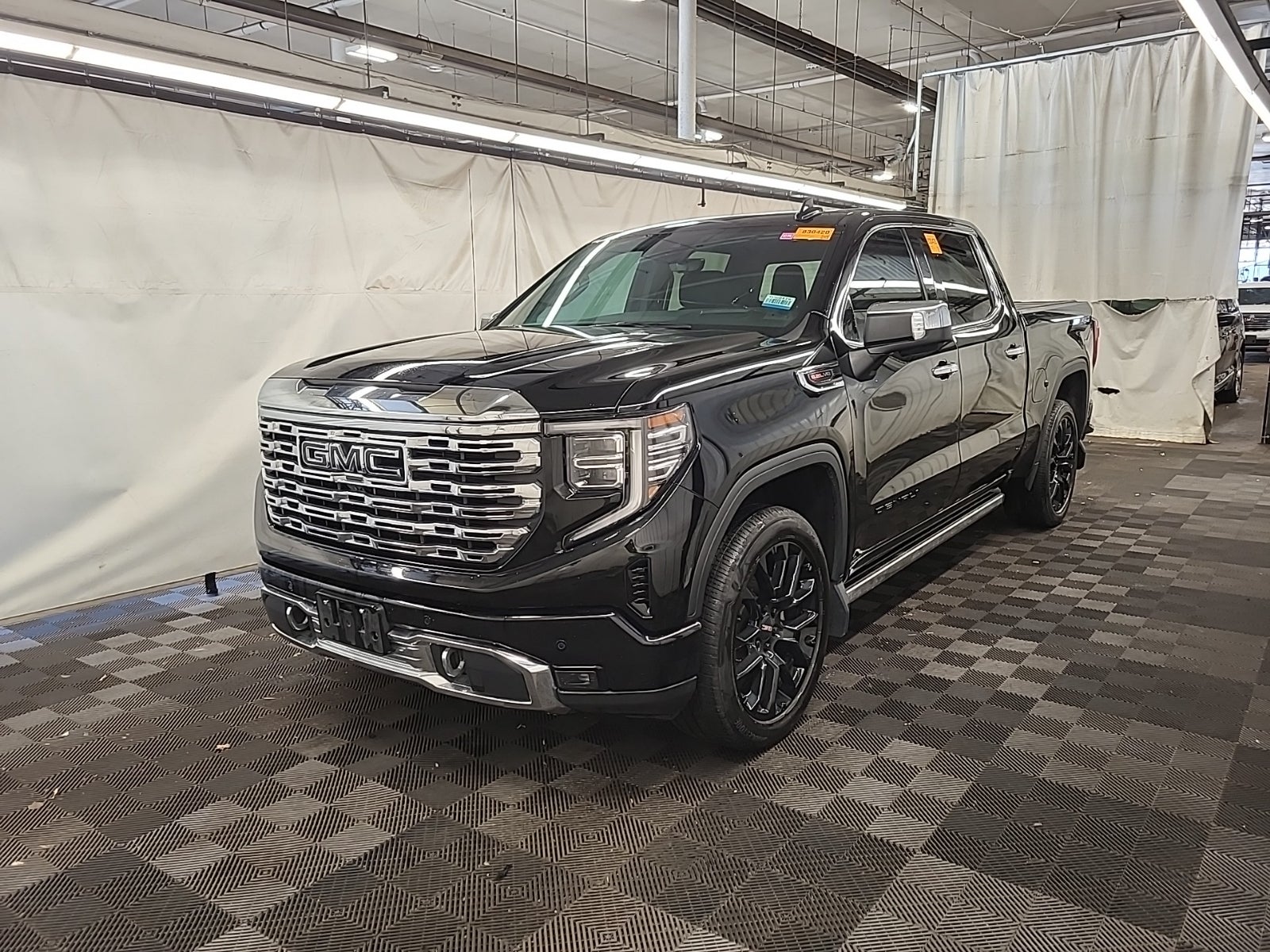 2024 GMC Sierra 1500 4WD Crew Cab 147" Denali