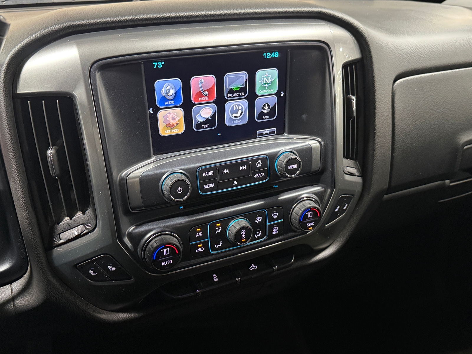 Thumbnail: 2018 Chevrolet Silverado 1500 - 4