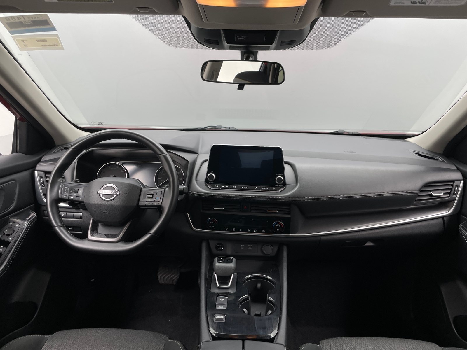 Thumbnail: 2025 Nissan Rogue - 3