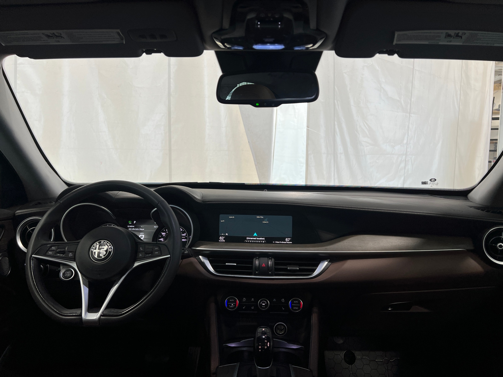 Thumbnail: 2019 Alfa Romeo Stelvio - 2