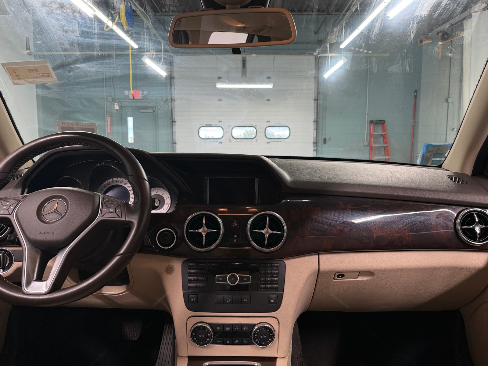 Thumbnail: 2013 Mercedes-Benz GLK - 2
