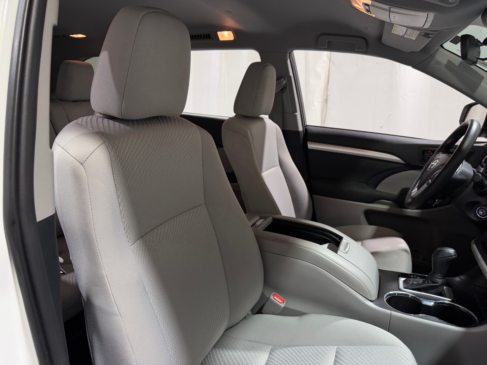 Thumbnail: 2019 Toyota Highlander - 2