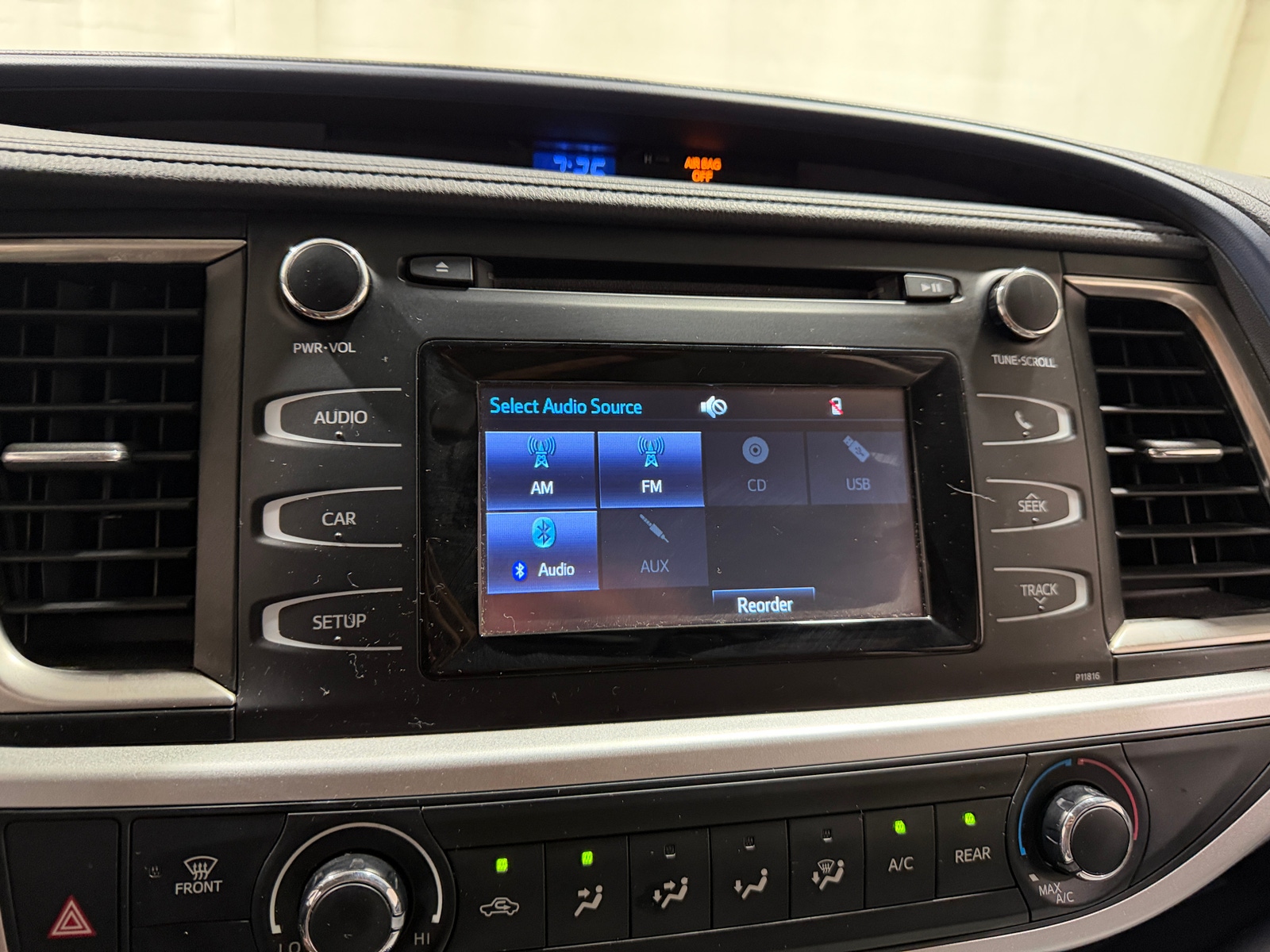 Thumbnail: 2019 Toyota Highlander - 4