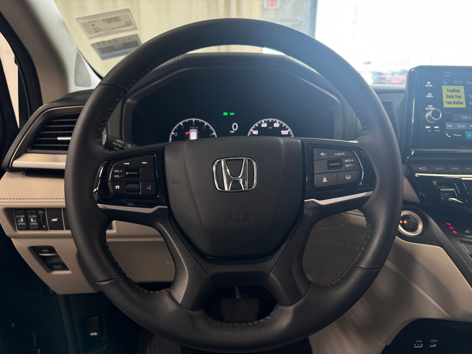 Thumbnail: 2026 Honda Odyssey - 4