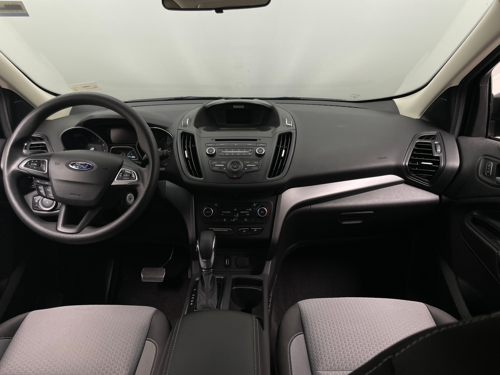 Thumbnail: 2018 Ford Escape - 3