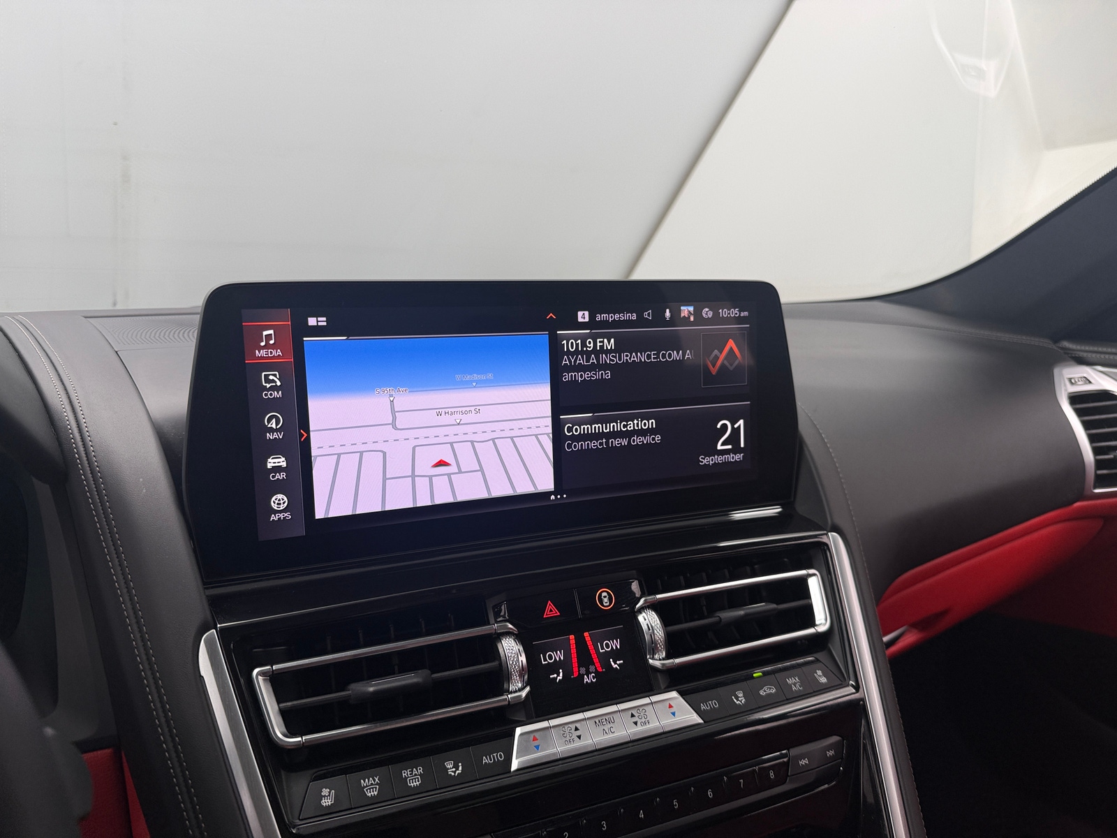 Thumbnail: 2026 BMW 8 Series - 3