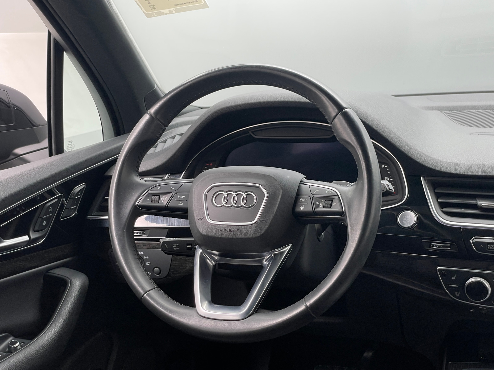 Thumbnail: 2019 Audi Q7 - 5