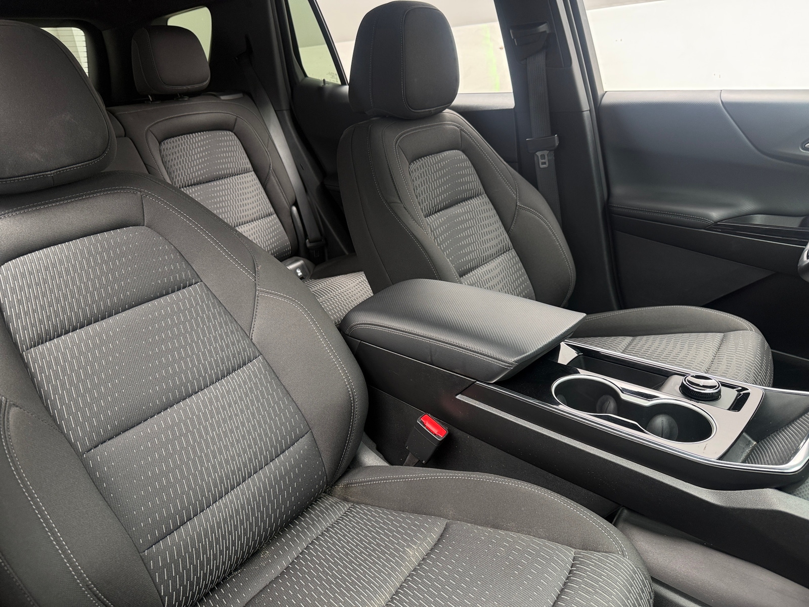 Thumbnail: 2026 Chevrolet Equinox - 2