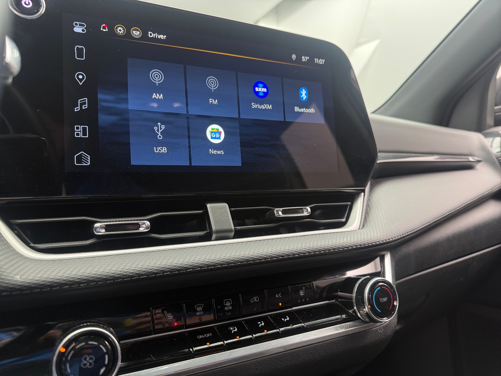 Thumbnail: 2026 Chevrolet Equinox - 4