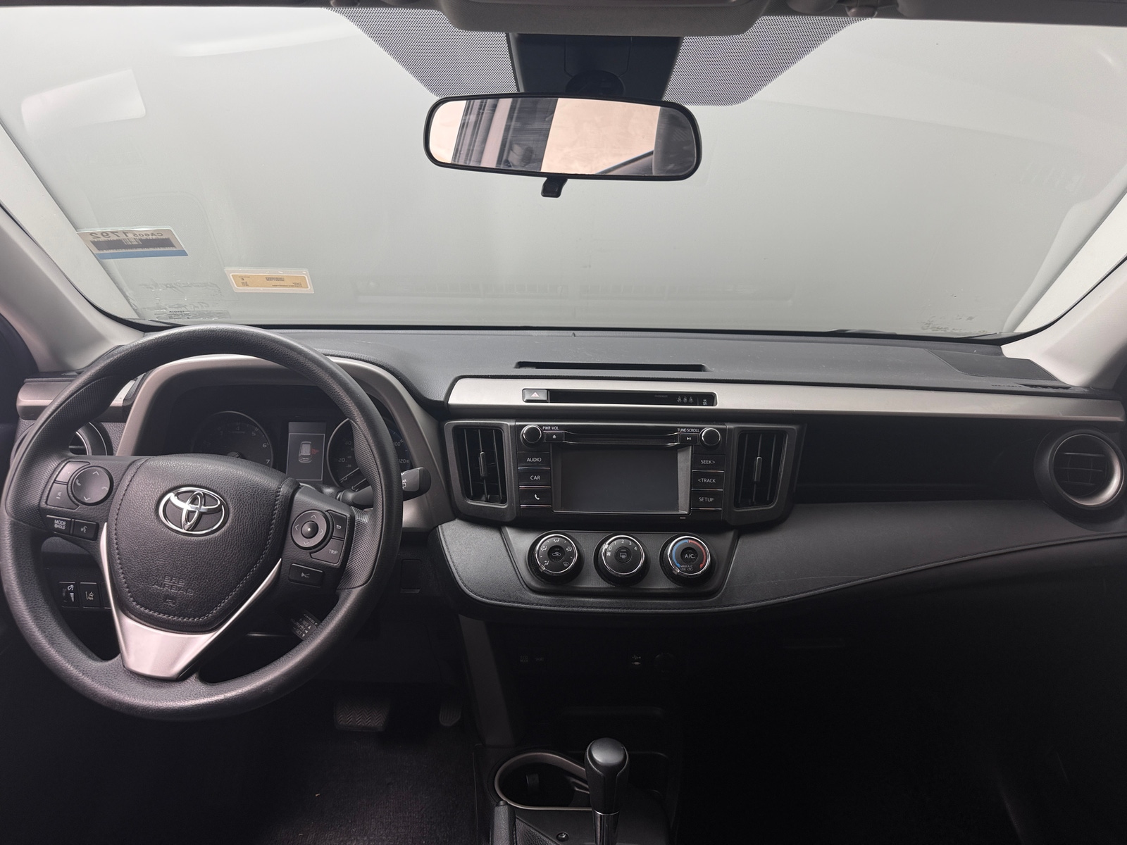 Thumbnail: 2017 Toyota RAV4 - 3