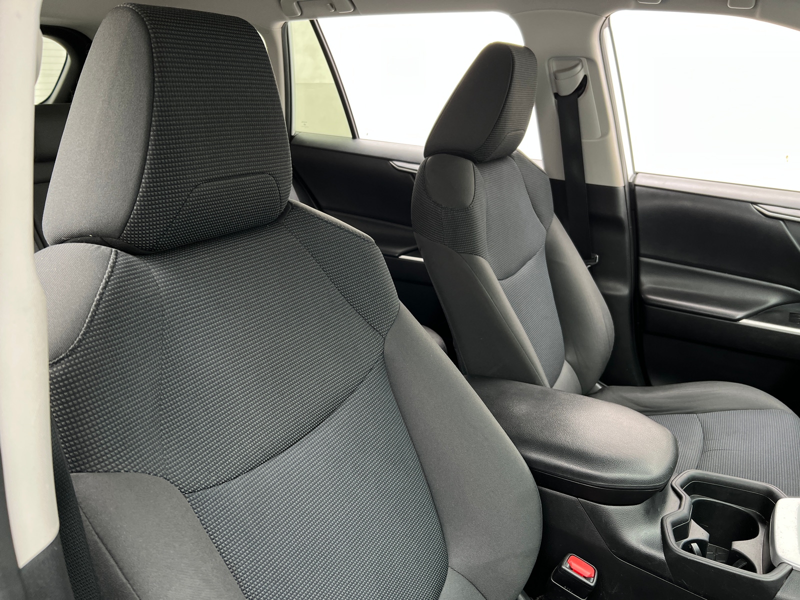 Thumbnail: 2019 Toyota RAV4 - 2