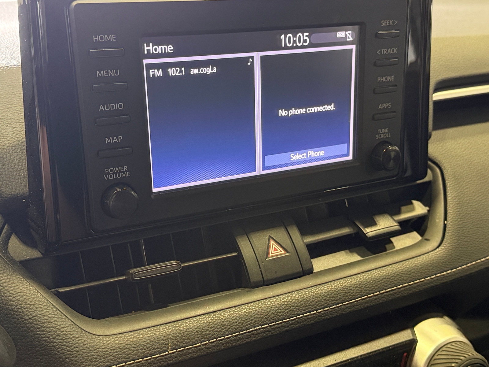 Thumbnail: 2019 Toyota RAV4 - 4