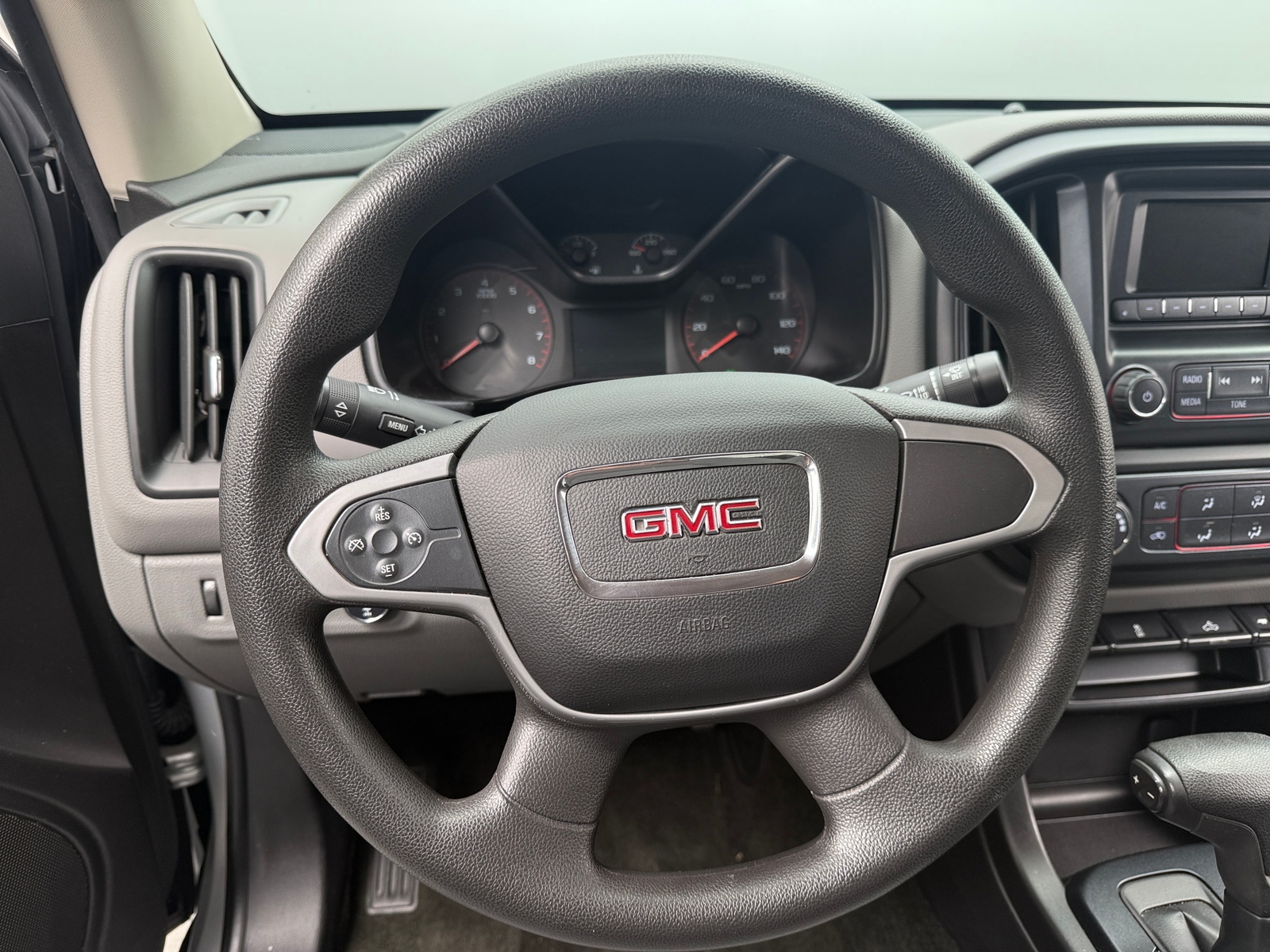 Thumbnail: 2016 GMC Canyon - 5