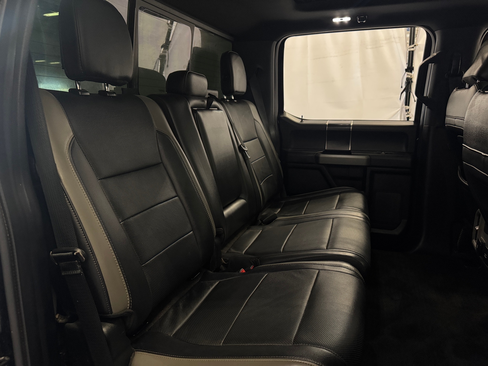 Thumbnail: 2018 Ford Econoline - 5