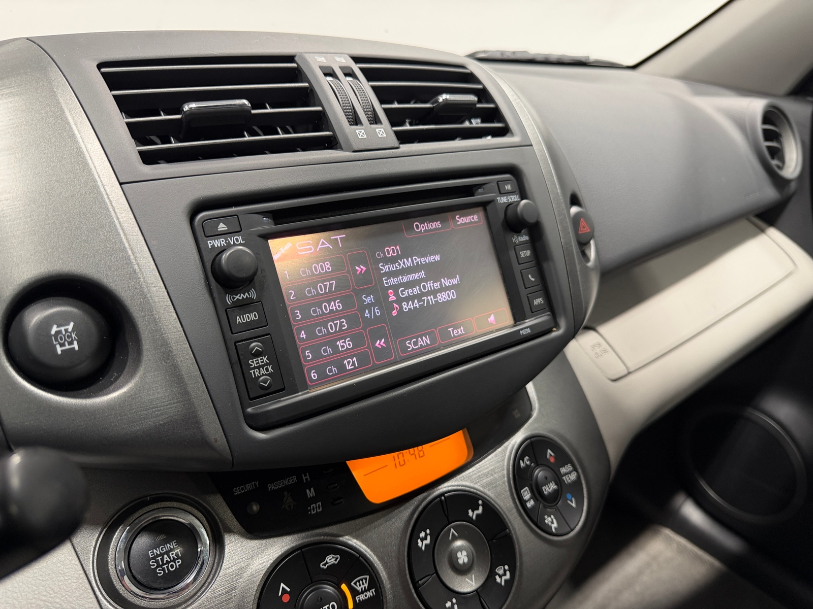 Thumbnail: 2012 Toyota RAV4 - 4