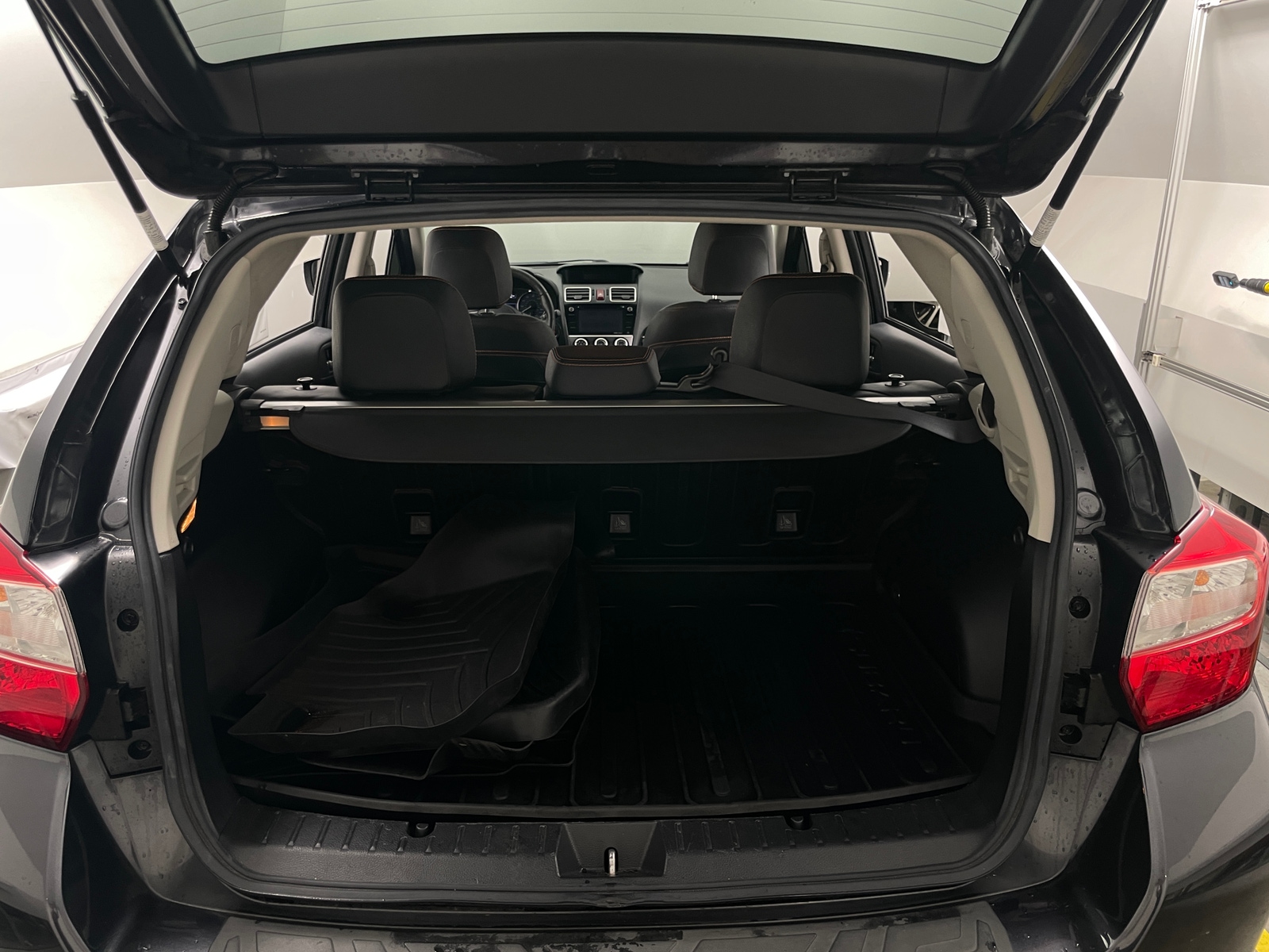 Thumbnail: 2017 Subaru Crosstrek - 6