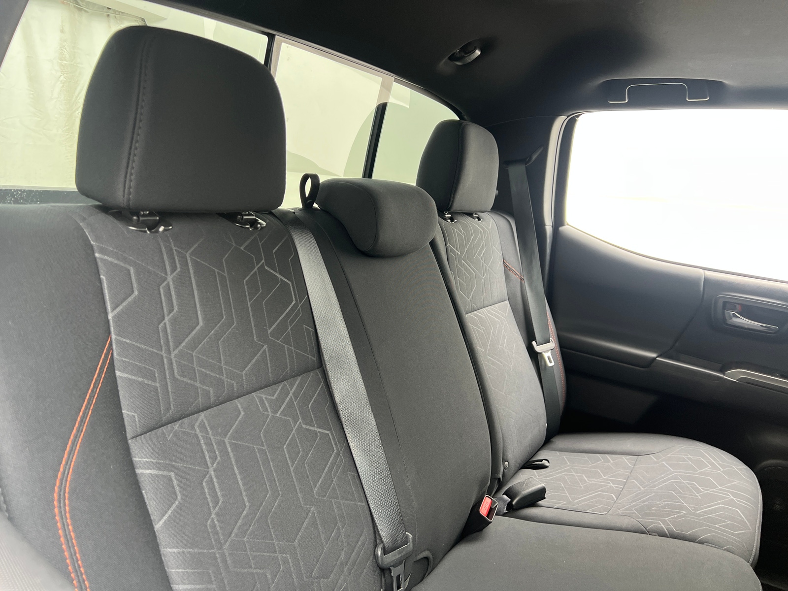 Thumbnail: 2017 Toyota Tacoma - 6