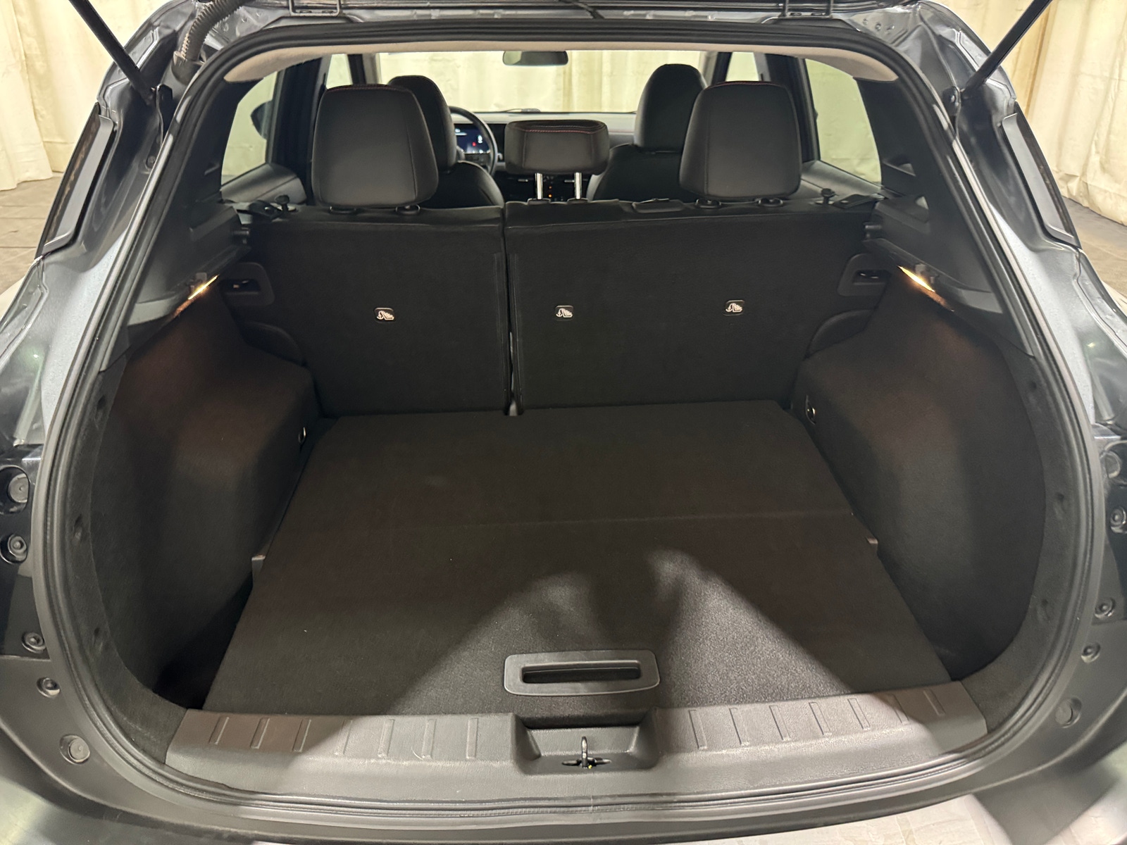 Thumbnail: 2026 Nissan Kicks - 6